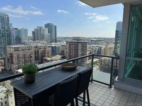 Tiny photo for 325 7Th Avenue #1701, San Diego, CA 92101 (MLS # 250036555)