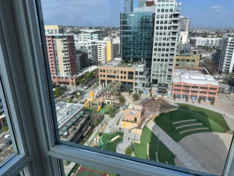 Tiny photo for 325 7Th Avenue #1701, San Diego, CA 92101 (MLS # 250036555)