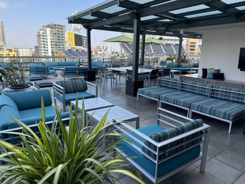 Tiny photo for 325 7Th Avenue #1701, San Diego, CA 92101 (MLS # 250036555)