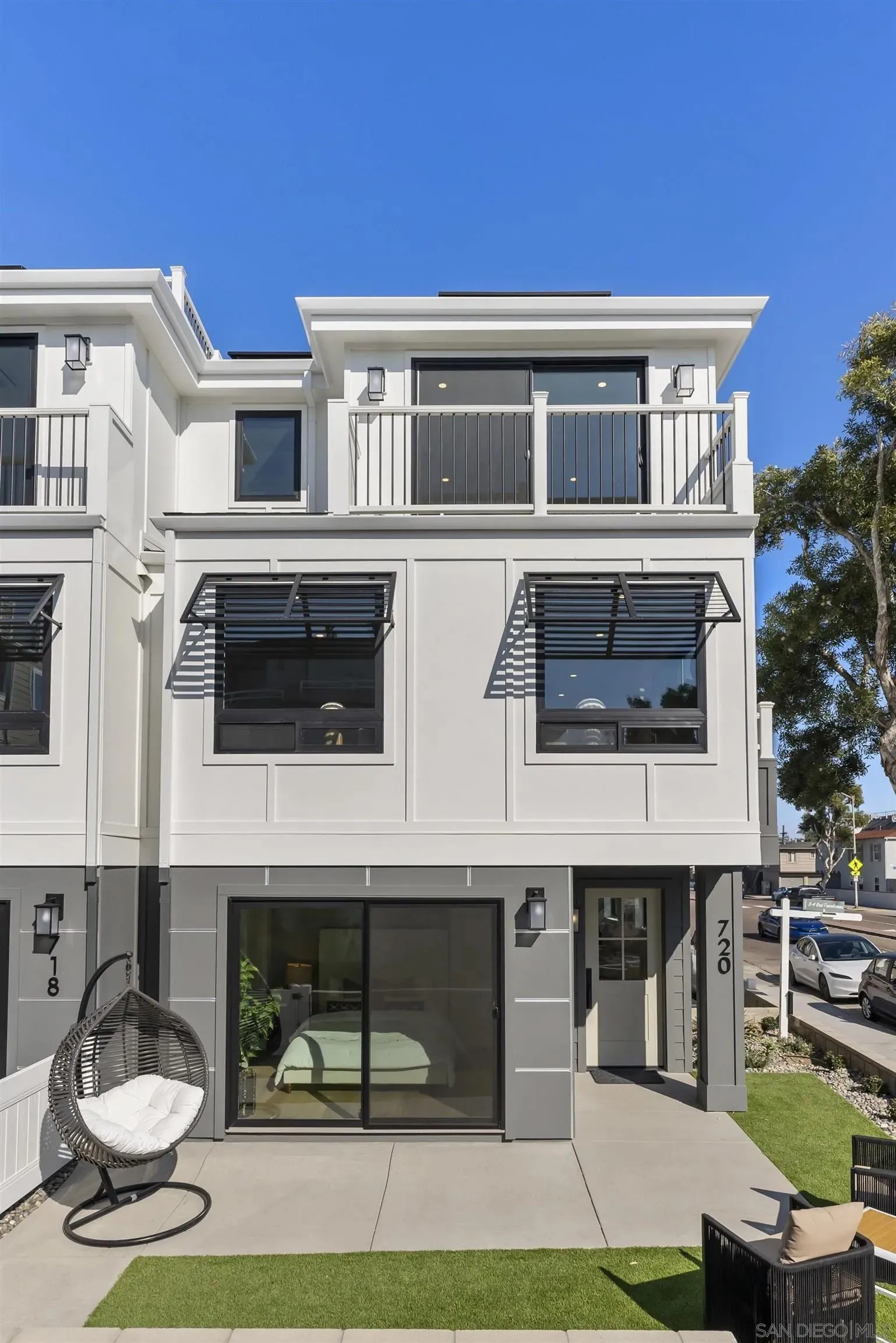 San Diego, California 92109, United States, 4 Bedrooms Bedrooms, ,4 BathroomsBathrooms,Residential,Active,224673