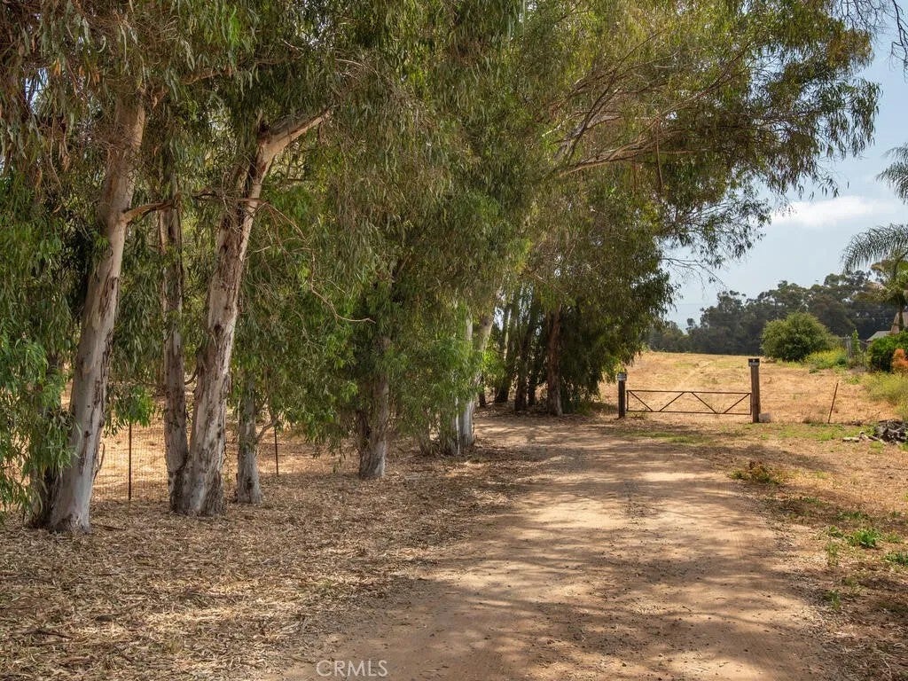 Photo of 0 McDonald, Fallbrook, CA 92028 (MLS # OC26163699)
