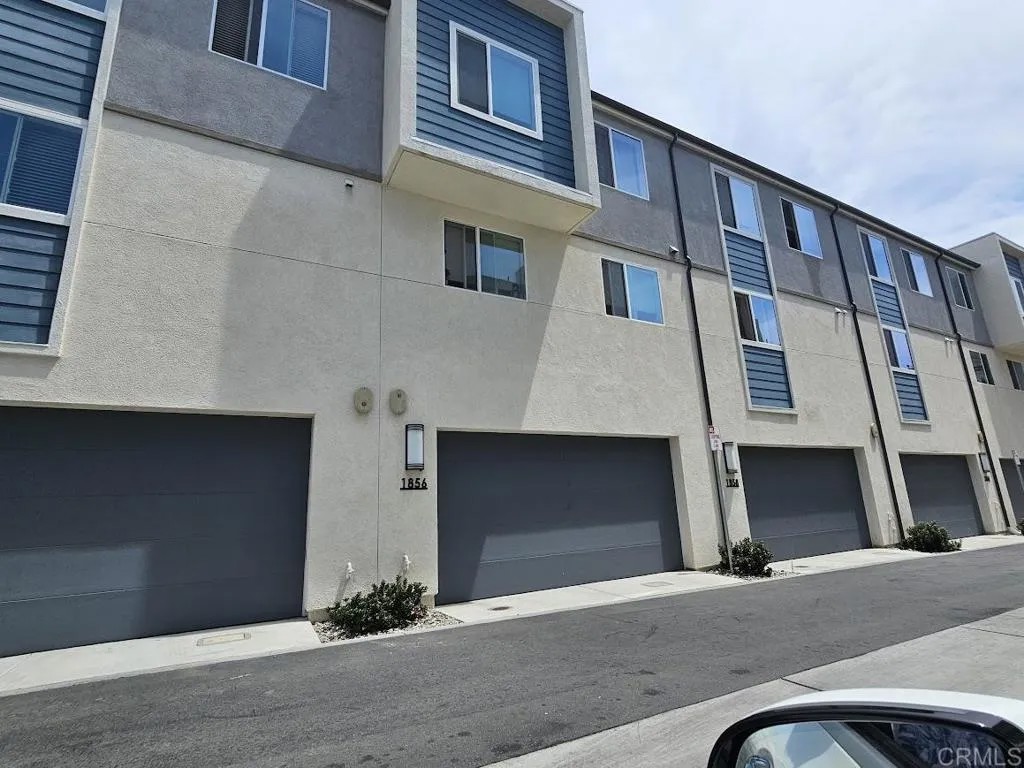 1856 Orion Avenue