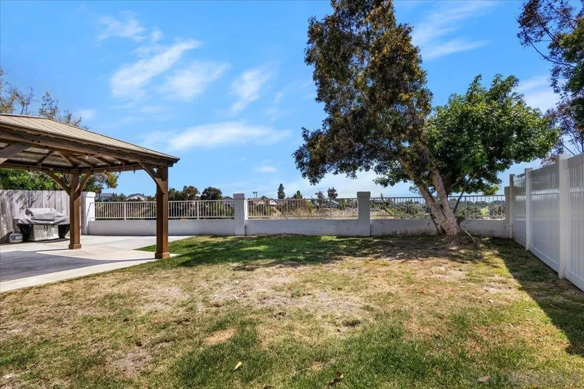 Chula Vista, California 91913, United States, 3 Bedrooms Bedrooms, ,3 BathroomsBathrooms,Residential,Active,169416