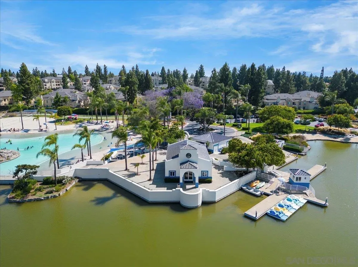 Chula Vista, California 91913, United States, 3 Bedrooms Bedrooms, ,3 BathroomsBathrooms,Residential,Active,169416