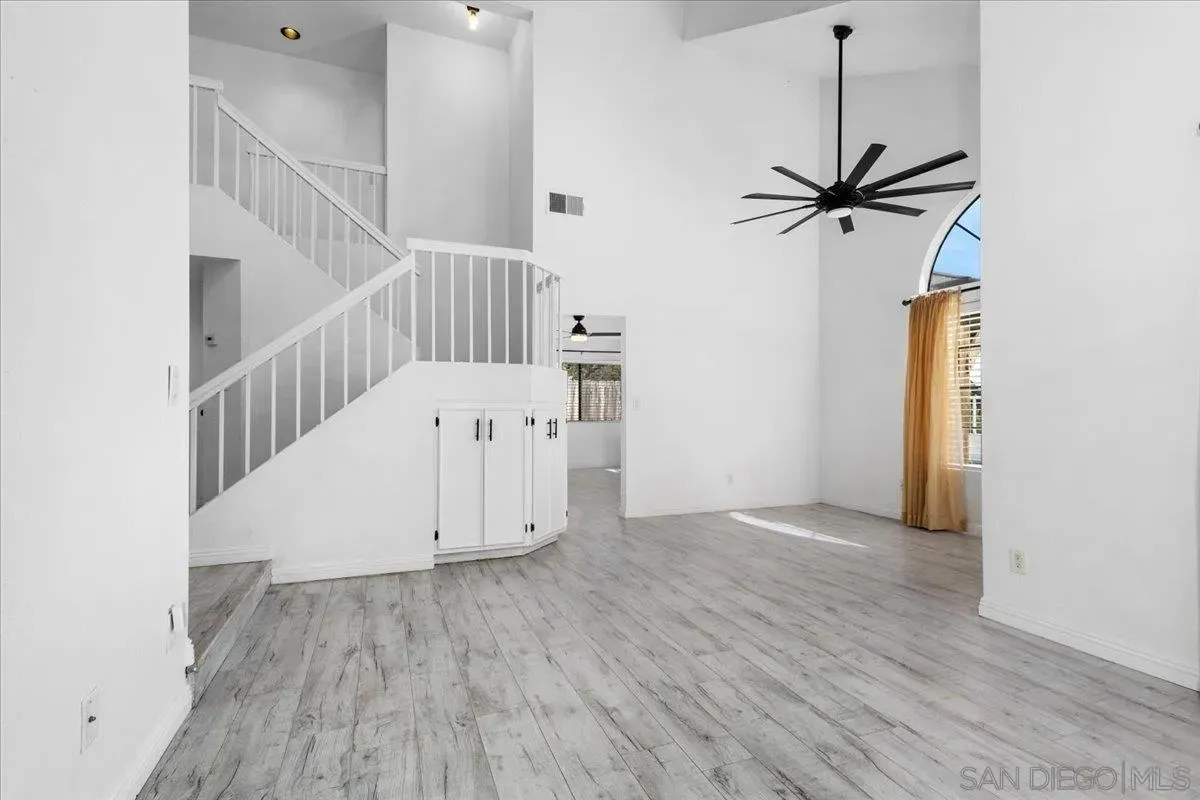 Chula Vista, California 91913, United States, 3 Bedrooms Bedrooms, ,3 BathroomsBathrooms,Residential,Active,169416