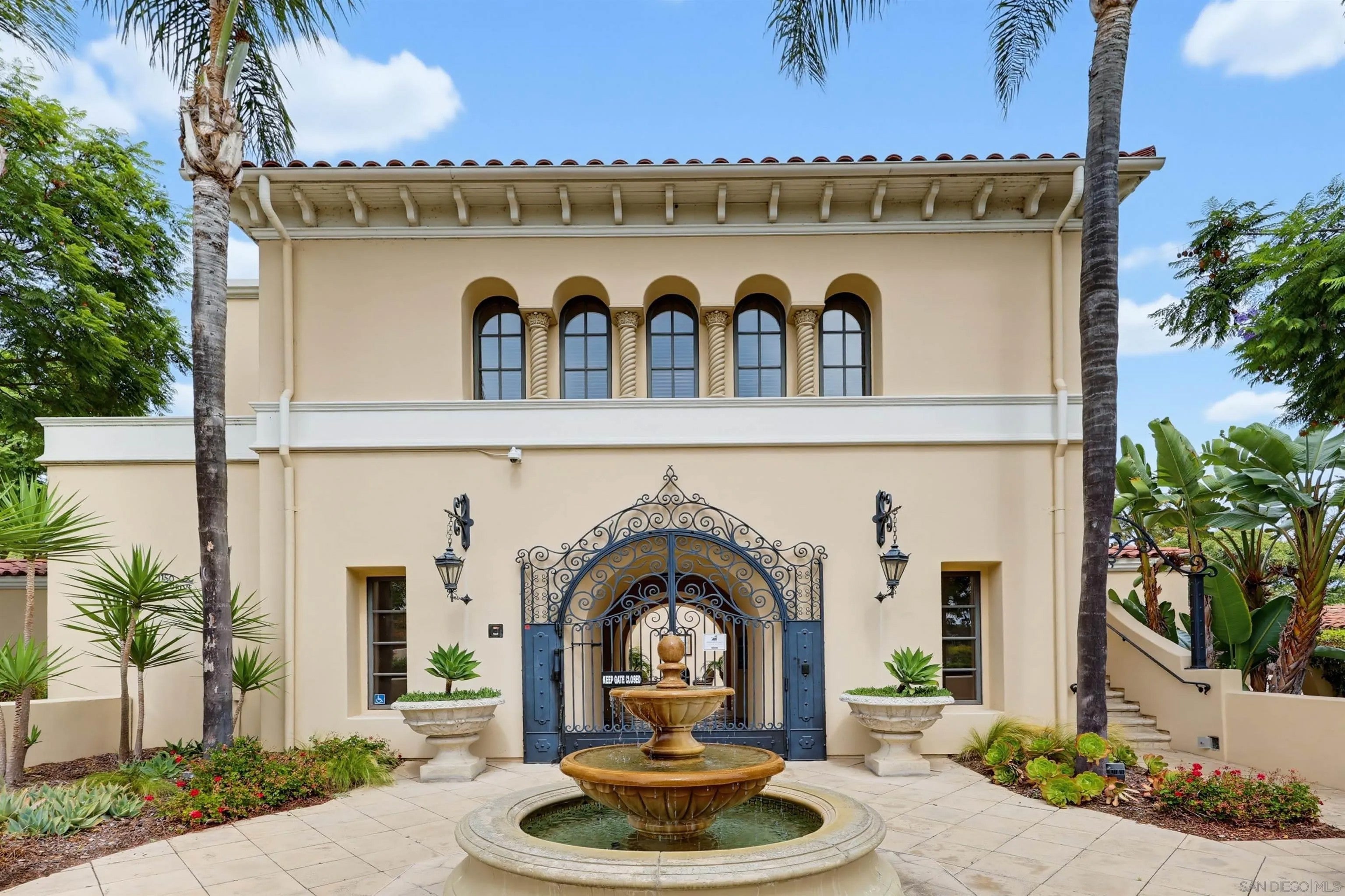 2707 Iron Wood Ct