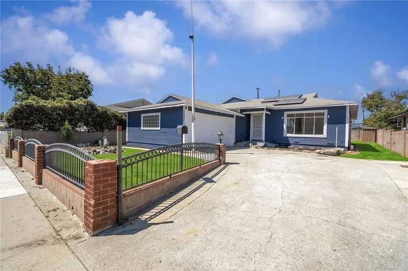 12321 Kayreid