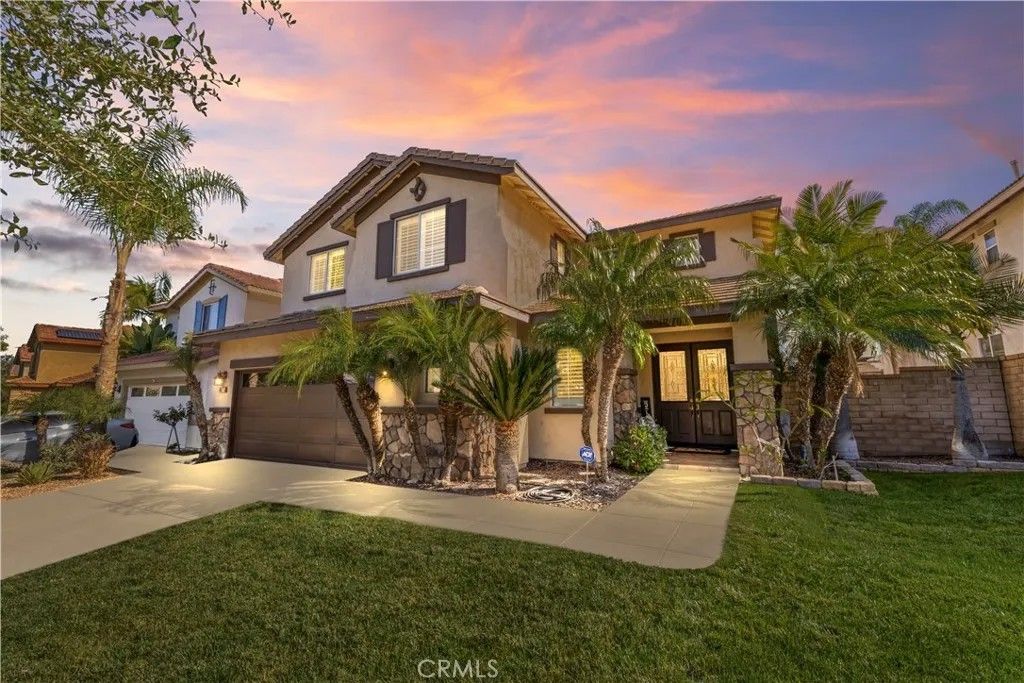 Photo of 4375 Leonard Way, Corona, CA 92883 (MLS # CV26029337)