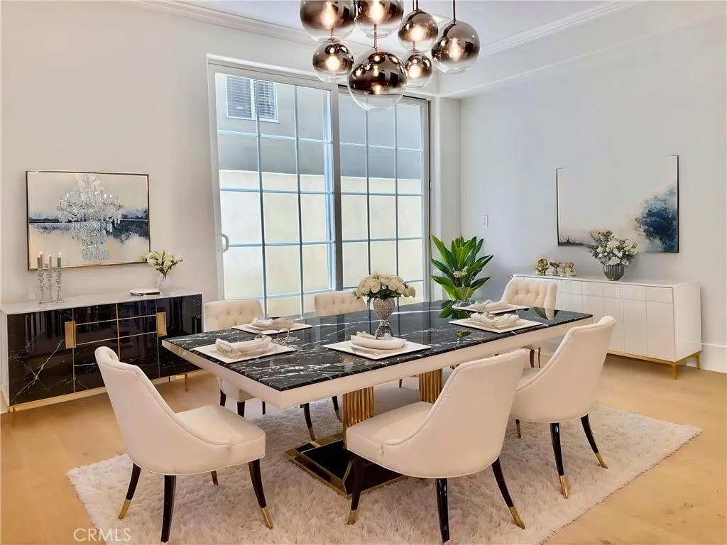 Photo of 1861 Veteran Avenue #101, Westwood - Century City, CA 90025 (MLS # SR26152930)