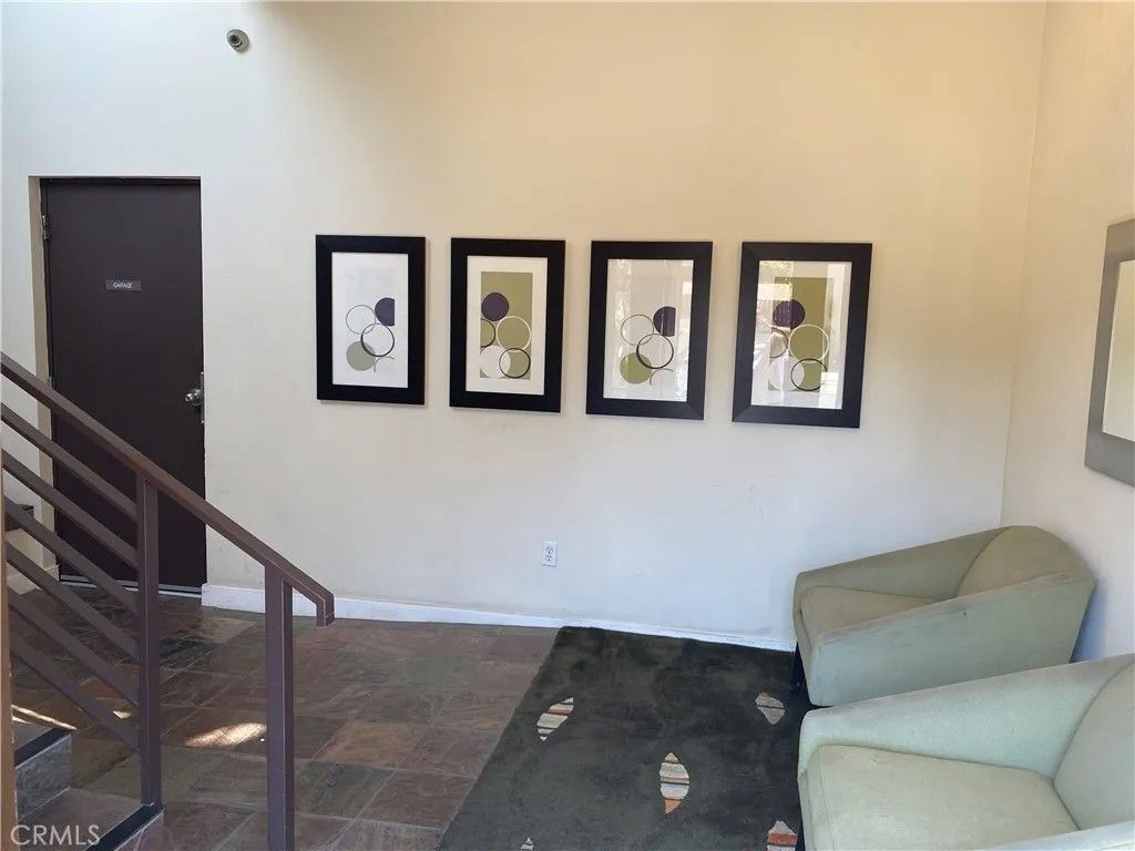 Photo of 11851 Laurelwood Drive #103, Studio City, CA 91604 (MLS # GD25265090)