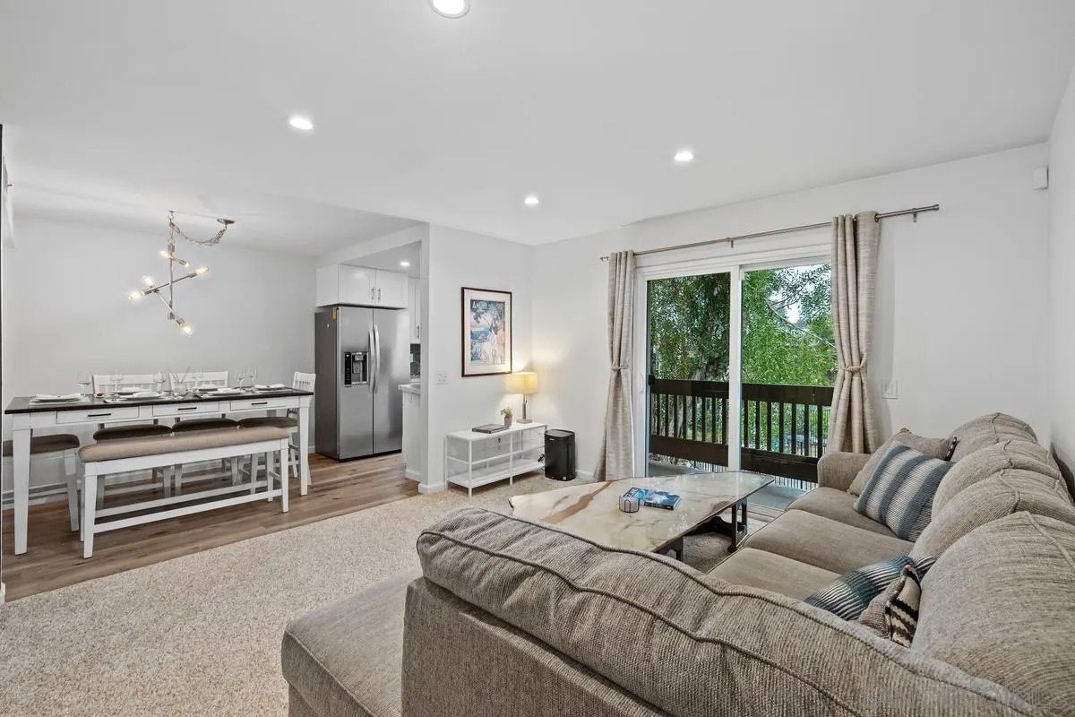 5350 Baltimore Dr 22