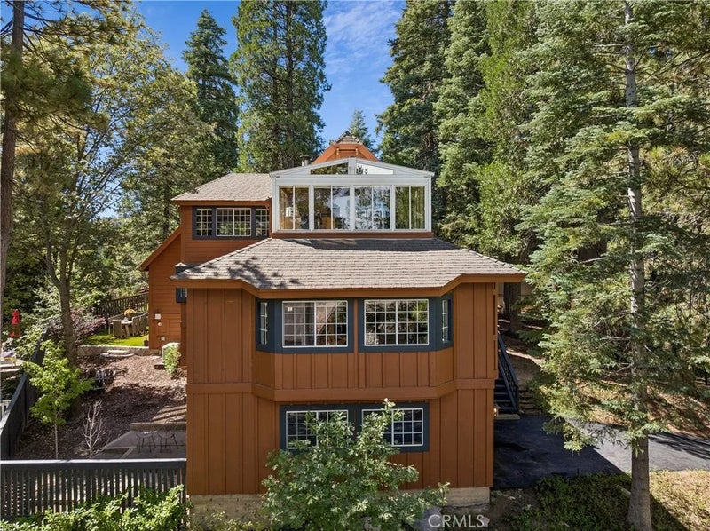 27403 Pinewood Drive