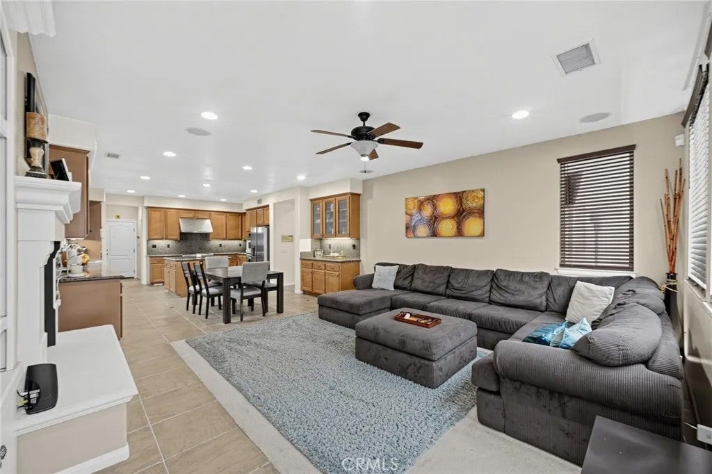 14099 Springwater