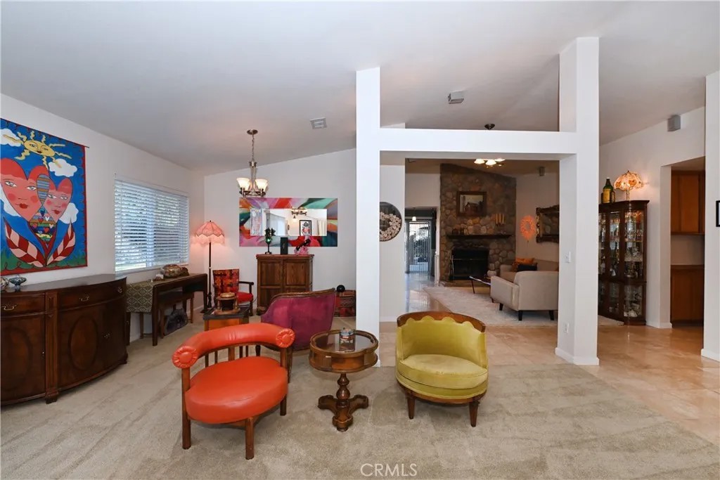 17371 Mockingbird Canyon