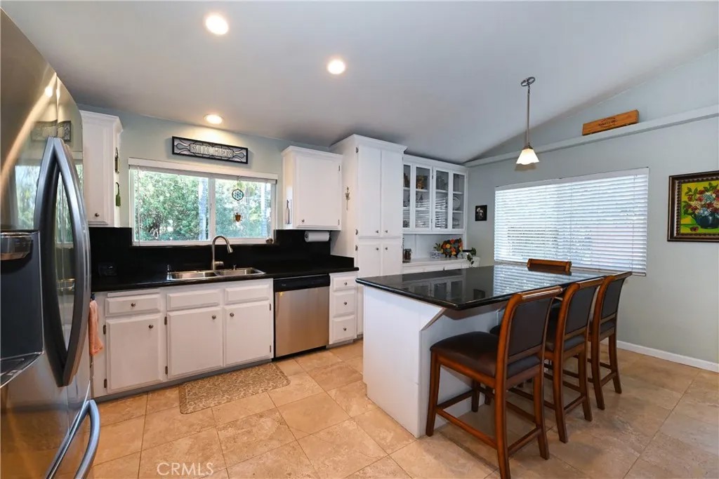 17371 Mockingbird Canyon