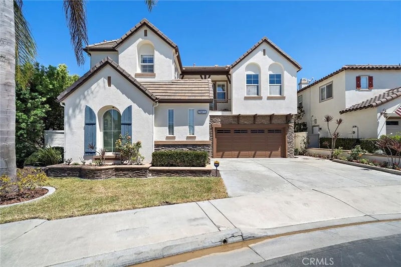 7405 Paloma Drive