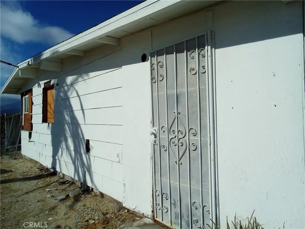 Photo of 65812 Acoma Avenue, Desert Hot Springs, CA 92240 (MLS # IG25264239)