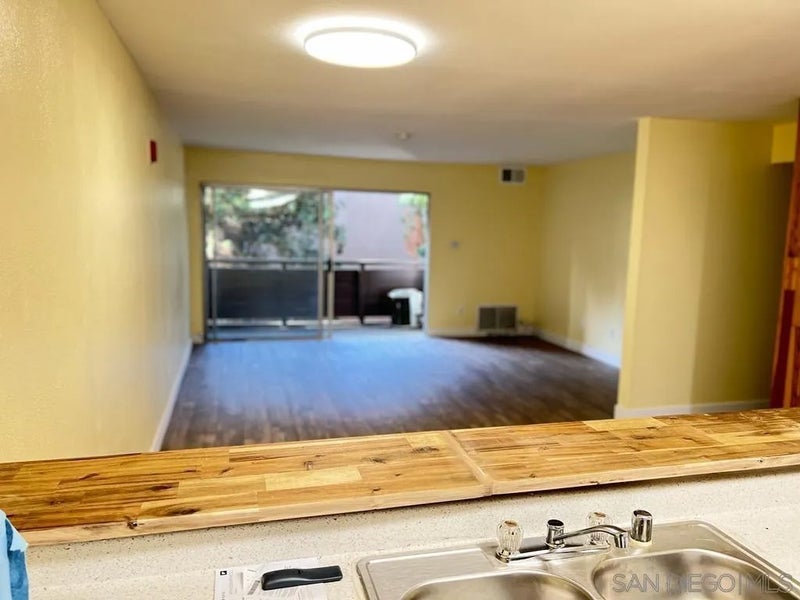 1621 Hotel Cir E131
