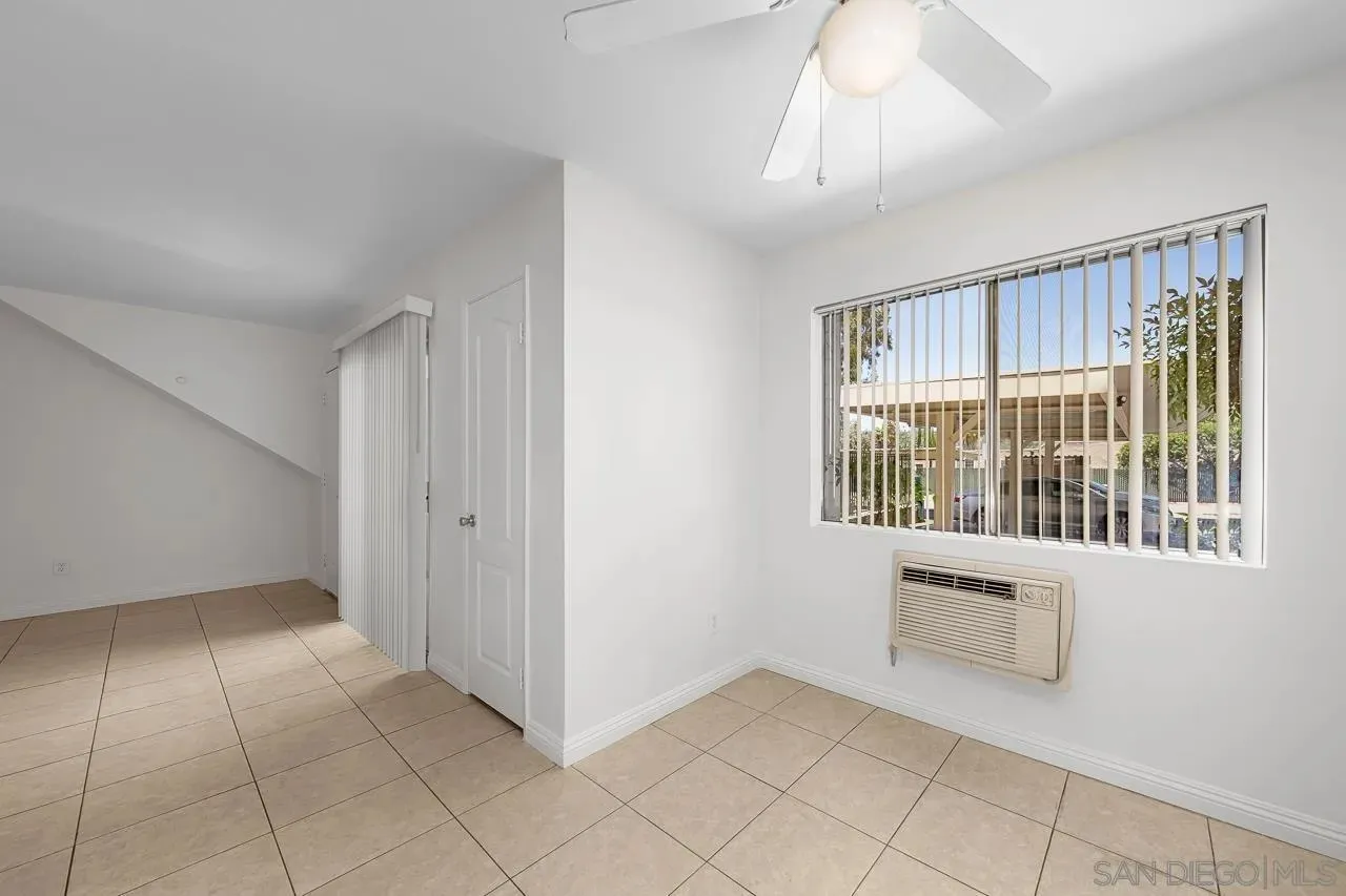 Spring Valley, California 91977, United States, 2 Bedrooms Bedrooms, ,2 BathroomsBathrooms,Residential,Active,159504