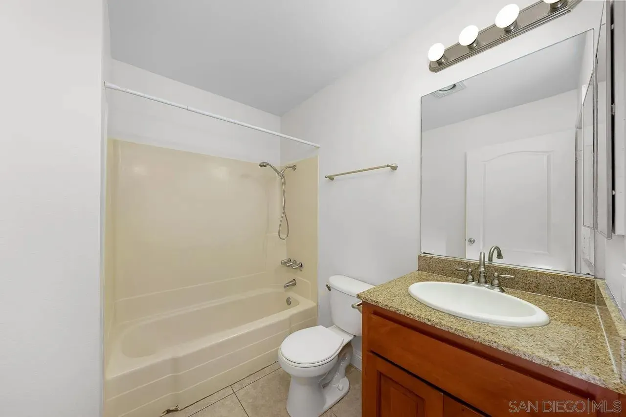 Spring Valley, California 91977, United States, 2 Bedrooms Bedrooms, ,2 BathroomsBathrooms,Residential,Active,159504