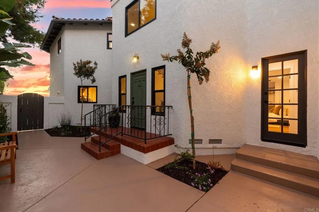 6801 El Fuerte Street