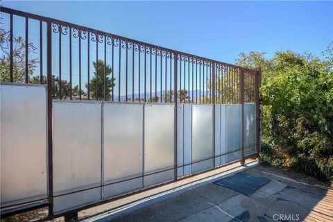 Tiny photo for 9331 Manada Rd, Phelan, CA 92371 (MLS # CV25247181)