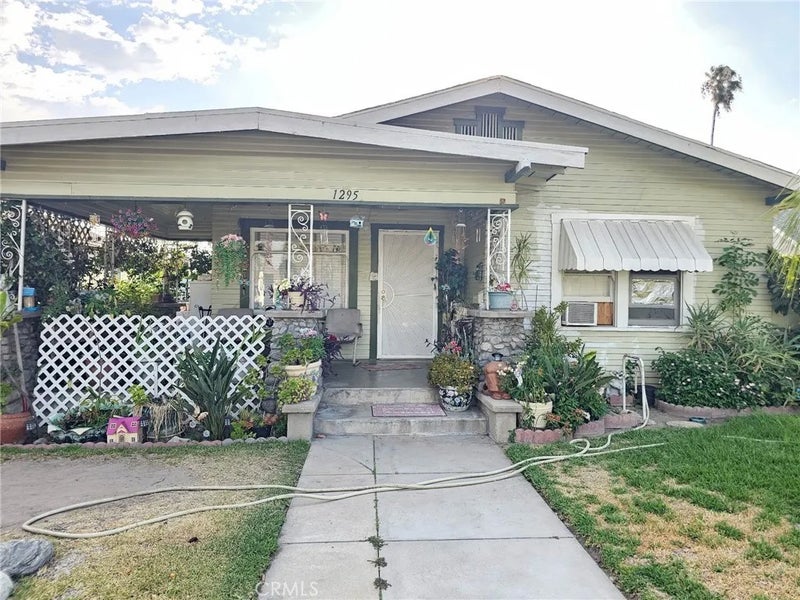 1295 N 9th