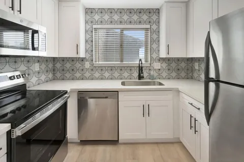 4521 55Th St Unit 15, San Diego, CA 92115 - #: 250041693