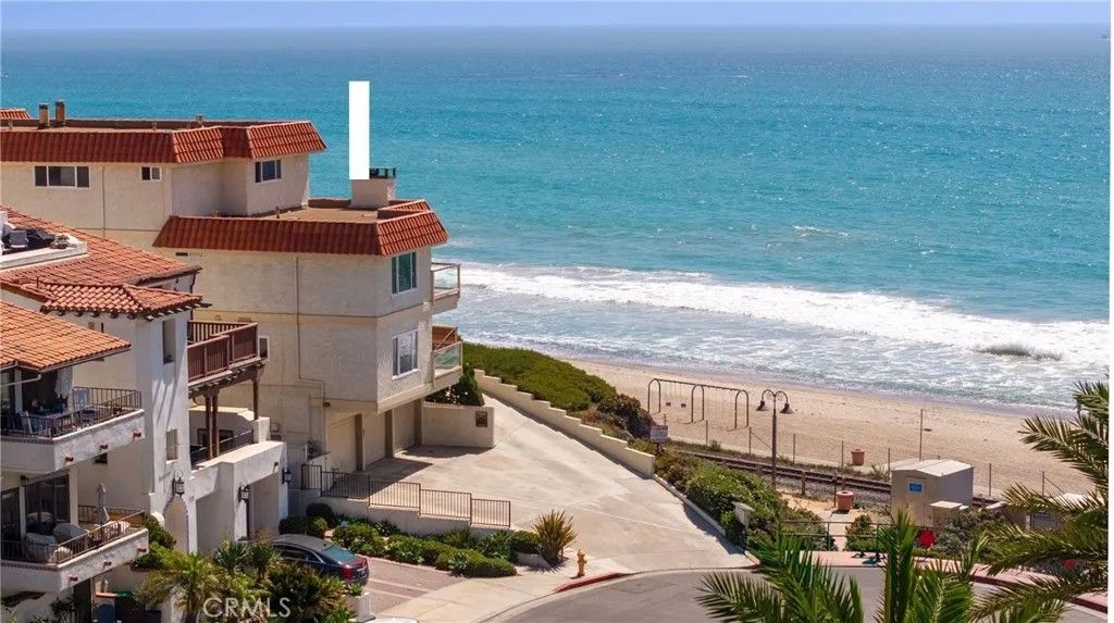 Photo of 121 Boca De La Playa #1, San Clemente, CA 92672 (MLS # OC26007583)