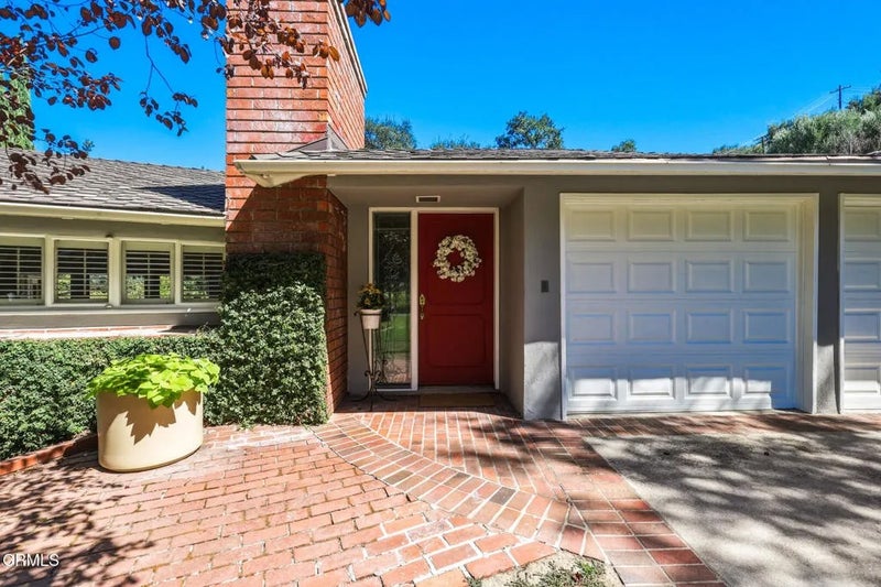 4292 Mesa Vista Drive