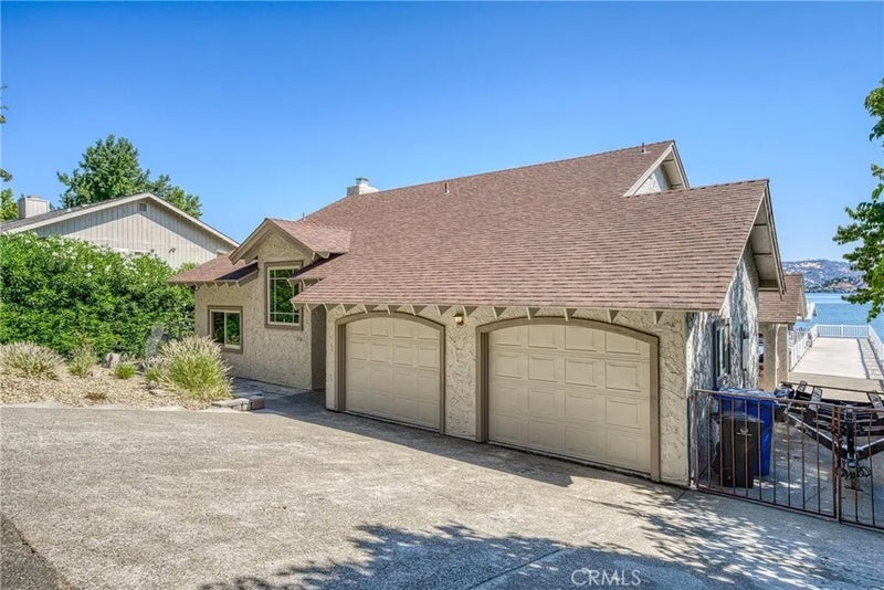 3156 Hillside Court
