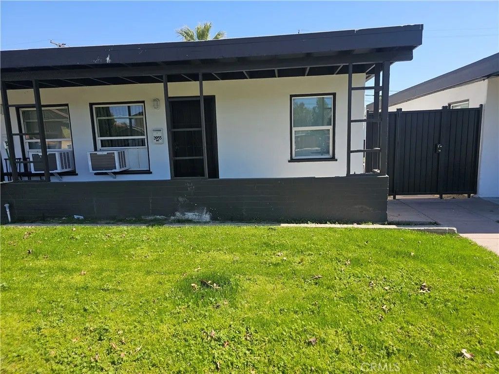 Photo of 3955 Genevieve St, San Bernardino, CA 92405 (MLS # IV26052772)