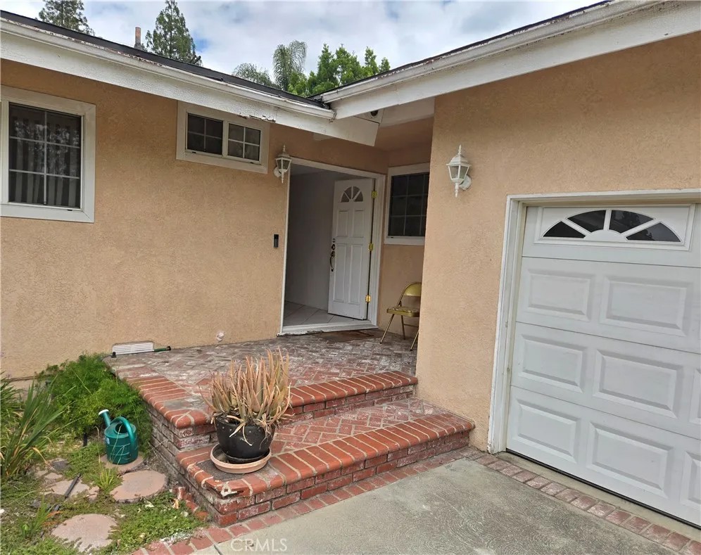 9758 Rhea Avenue