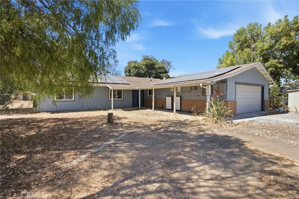 Photo of 2111 Toca LN, Ramona, CA 92065 (MLS # TR26198467)