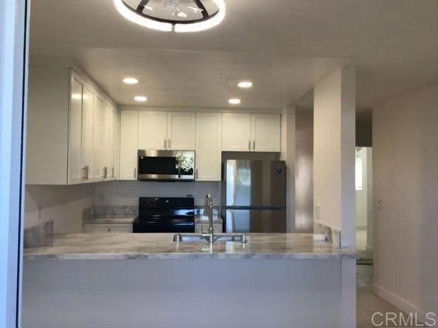 125 Candice Place