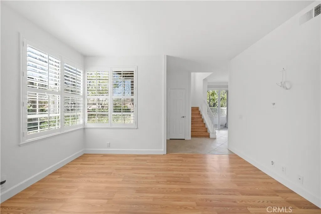 13 Milkwood 111