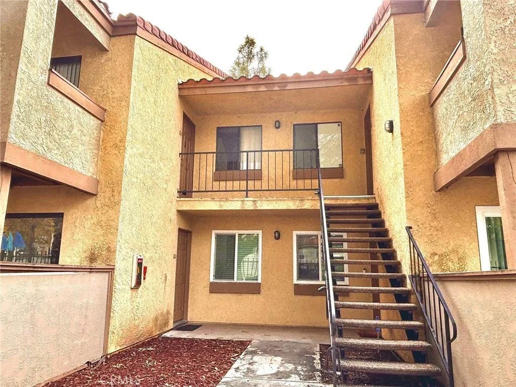 Photo of 1110 W Blaine Street #102, Riverside, CA 92507 (MLS # CV26105273)