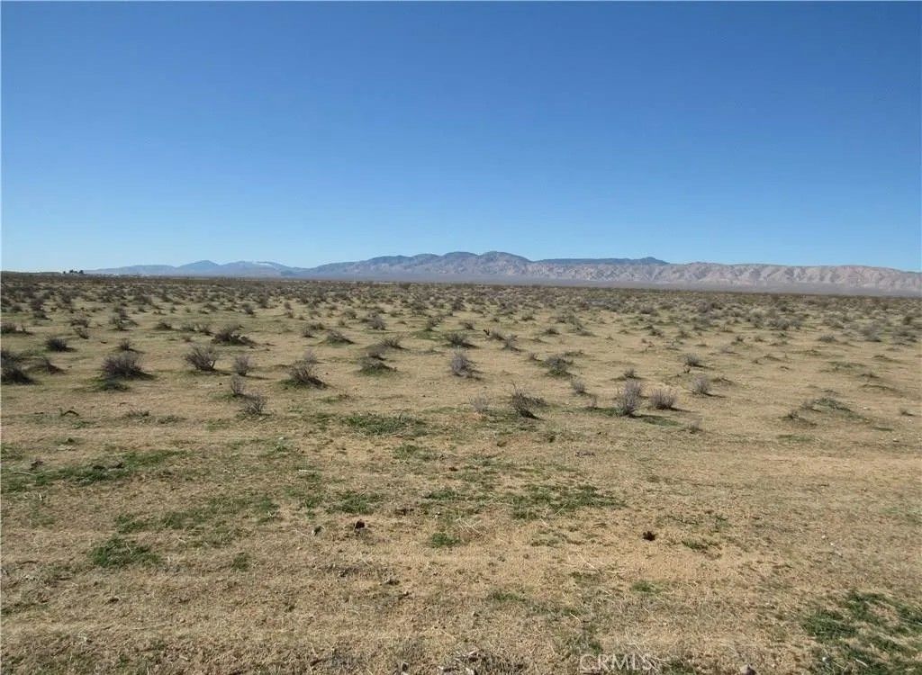 Photo of 0 302-460-09-00-2 Isabella, California City, CA 93505 (MLS # IG26048275)