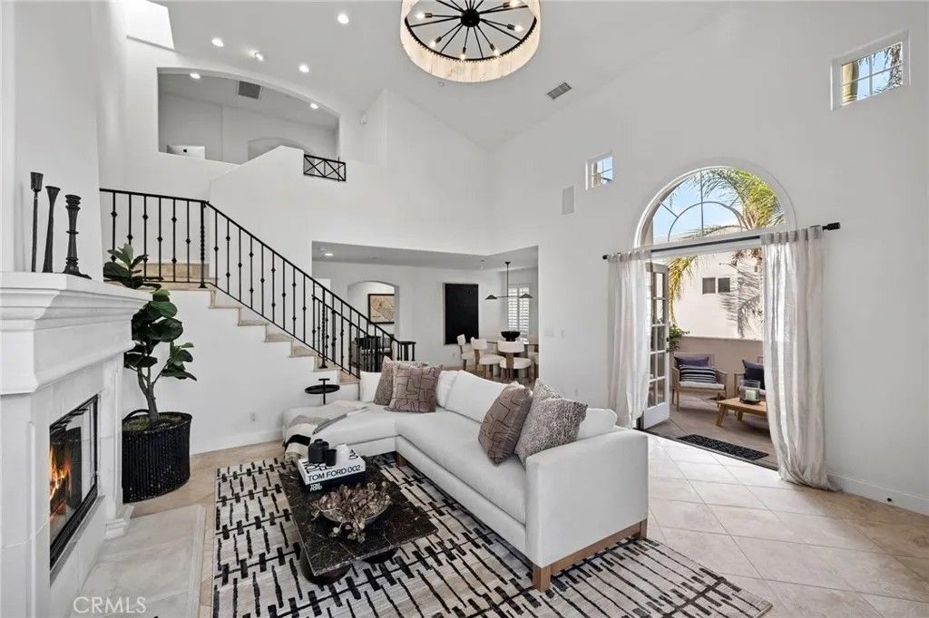Photo of 3307 Clay St, Newport Beach, CA 92663 (MLS # NP25238853)