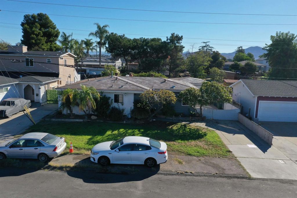 Photo of 2523 Pergl Street, Lemon Grove, CA 91945 (MLS # 250043273)