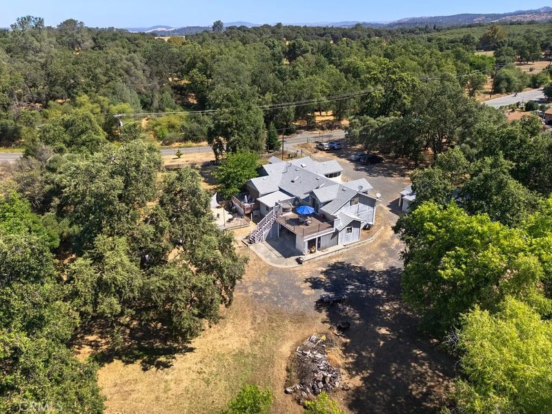 4688 Foothill Blvd