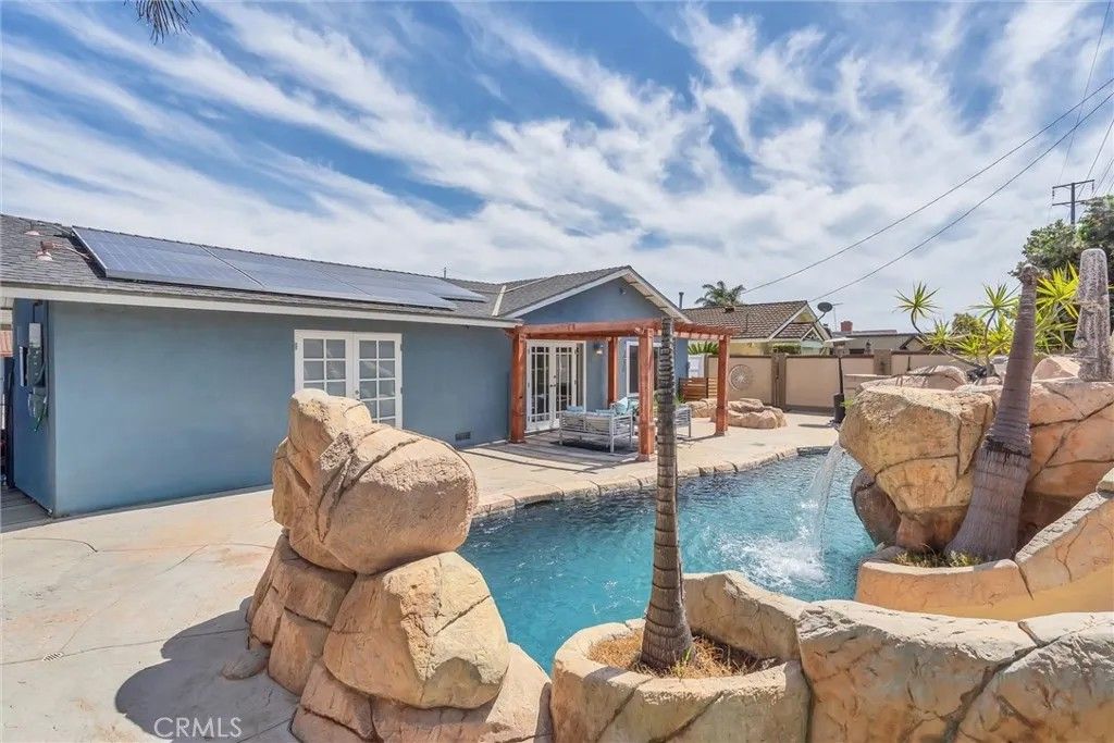 Photo of 17267 Santa Isabel St, Fountain Valley, CA 92708 (MLS # PW26071781)