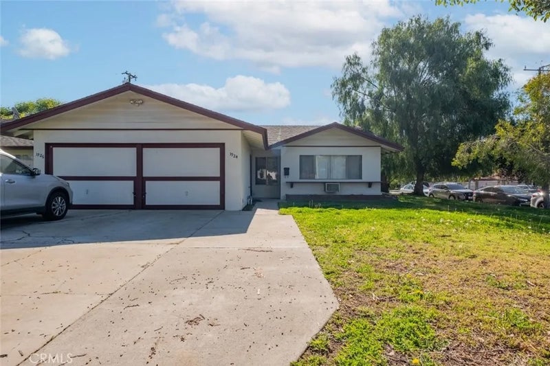1924 Bobolink Way