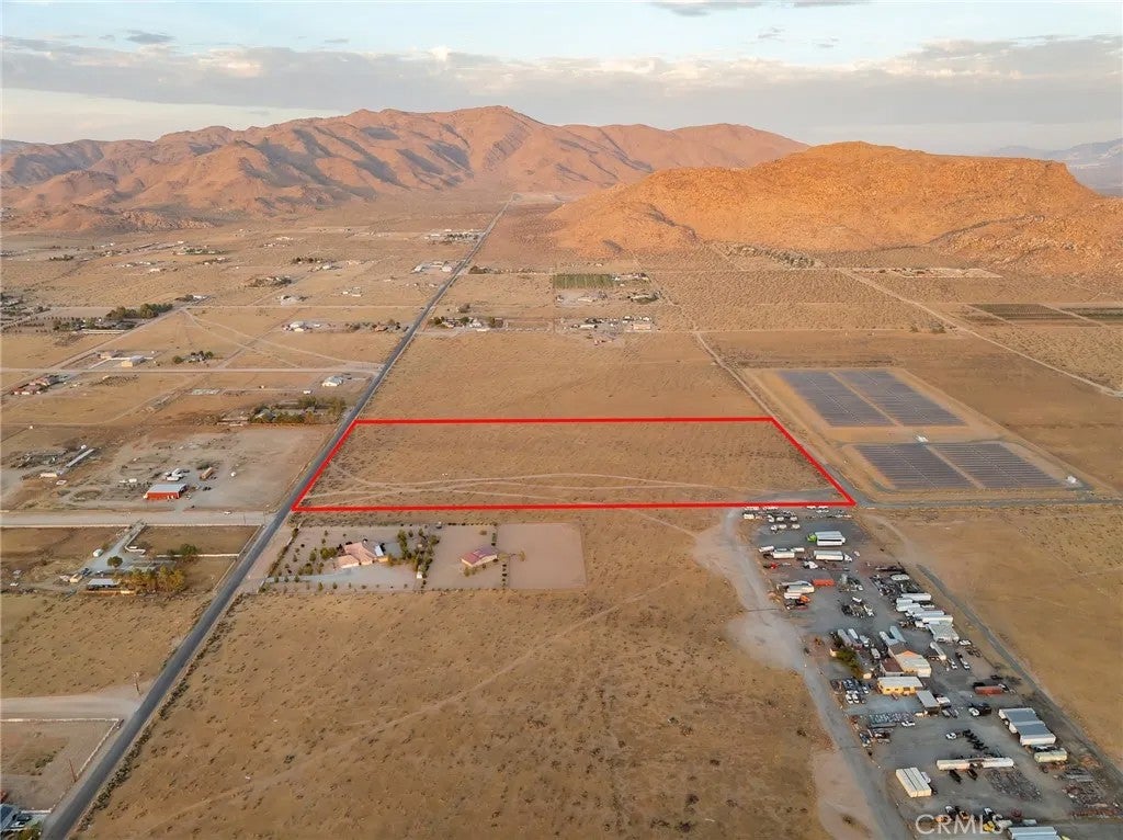 Photo of 0 Yucca Loma, Apple Valley, CA 92307 (MLS # HD26215679)