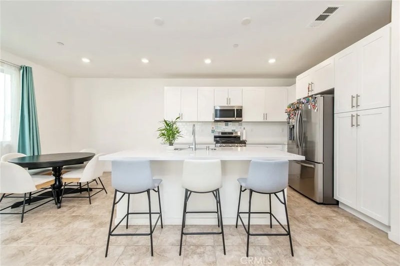 3675 S NEXA PASEO