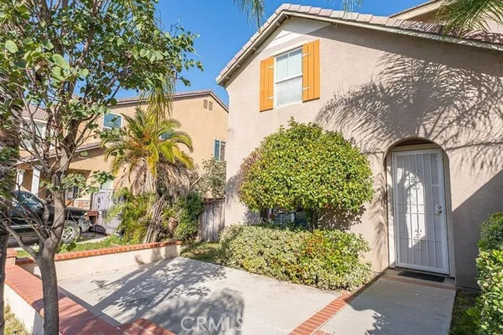 Photo of 2865 Placentia Street, San Jacinto, CA 92582 (MLS # SW26018820)