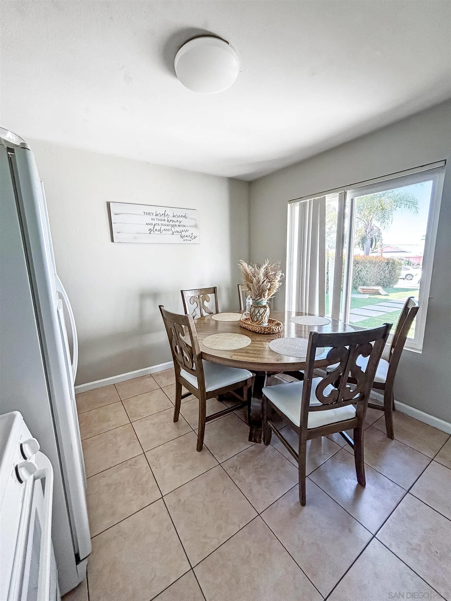 3508 Decora Circle