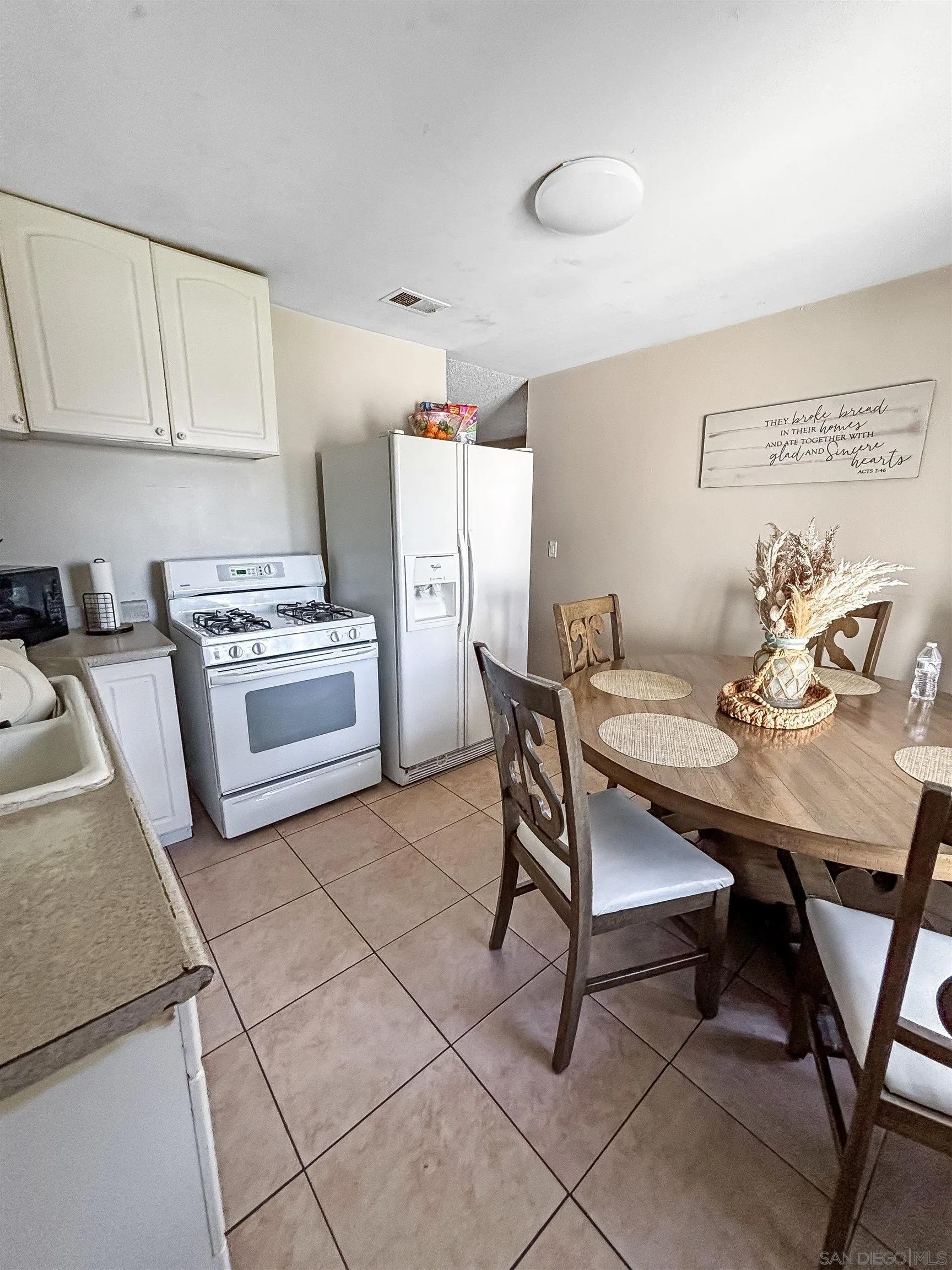 3508 Decora Circle
