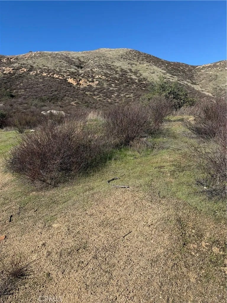 Photo of 0 Santa Fe, Hemet, CA 92543 (MLS # SW26232199)