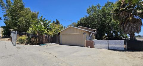 Photo of 1622 S Santa Fe AVE, Vista, CA 92084 (MLS # 260015704)